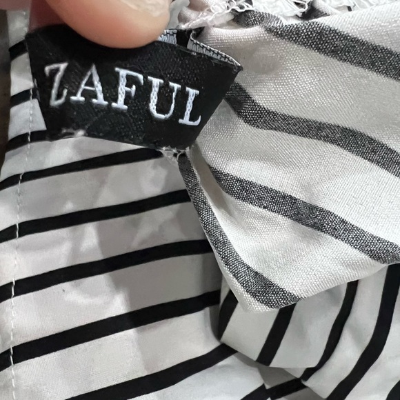 Zaful Stripped Romper - Picture 9 of 16